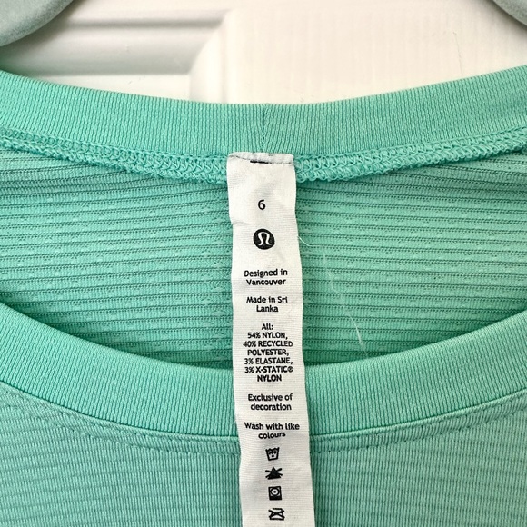 Lululemon Swiftly Tech Short Sleeve 2.0 in Wild Mint - Picture 4 of 4